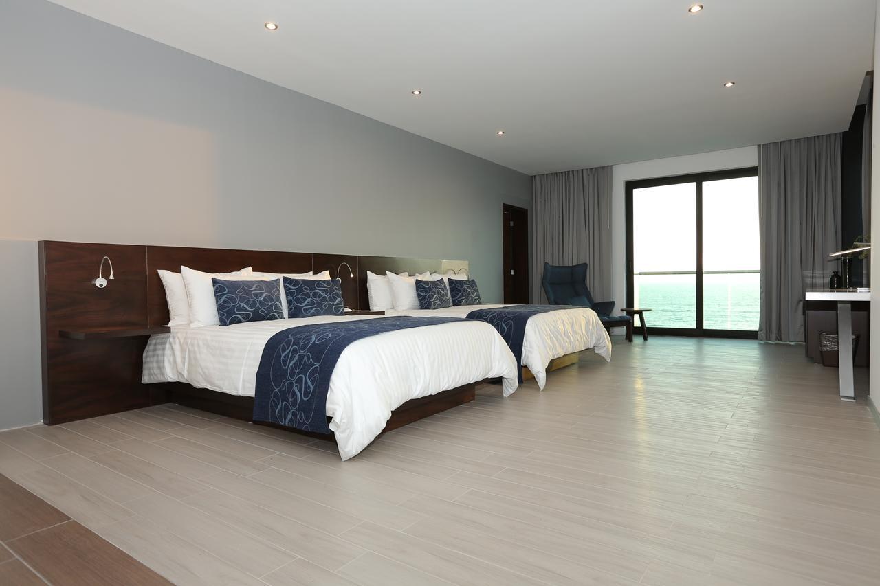 Hotel Marea Vista 恩塞纳达港 外观 照片