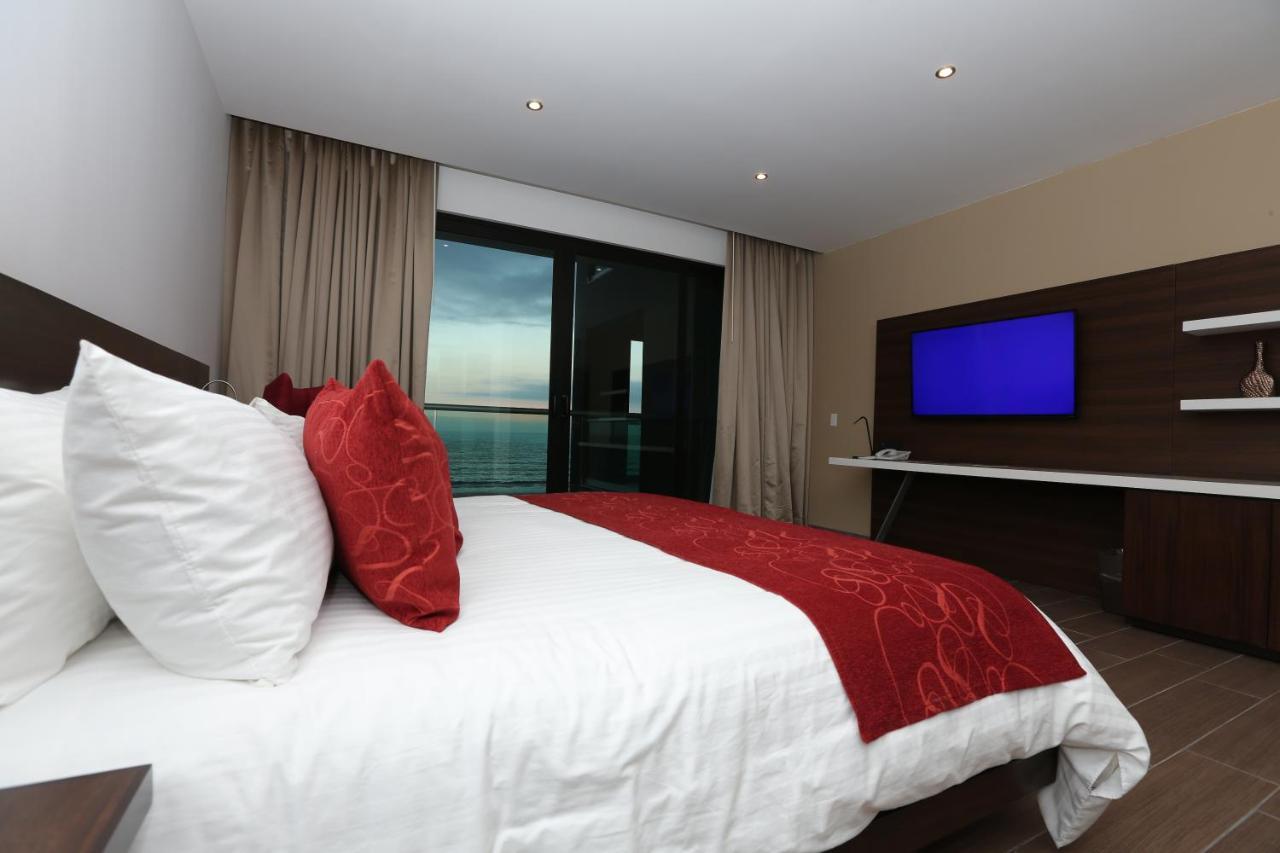 Hotel Marea Vista 恩塞纳达港 外观 照片